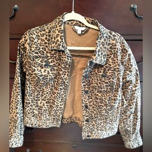 Time & Tru leopard denim jacket